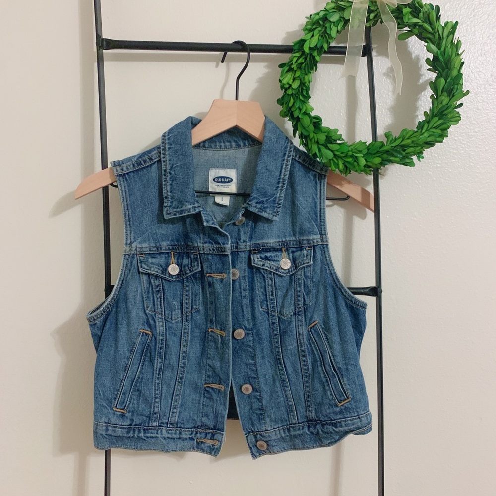 🌿 old navy cropped jean vest